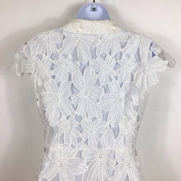 ARROGANT CAT White Floral Lace Cap Sleeve Dress size 10 - Picture 5 of 10